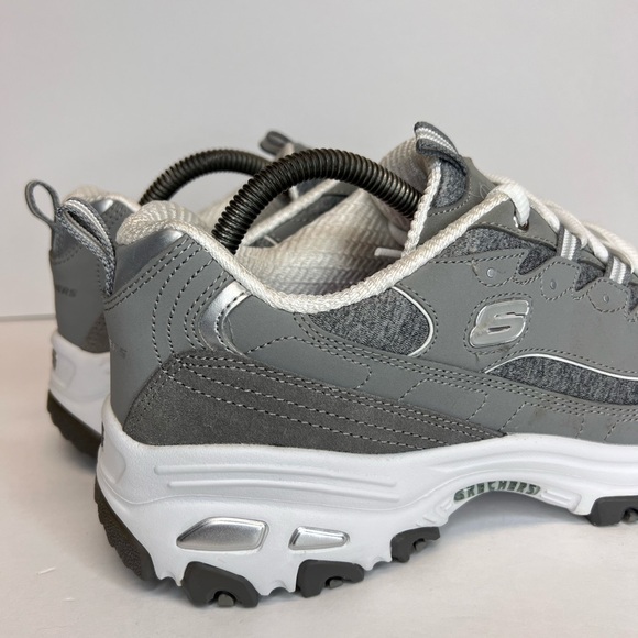 Women’s Skechers D’Lites Me Time Air Cooled Memory Foam Grey Sz 9.5 Wide NWOB - Picture 6 of 14